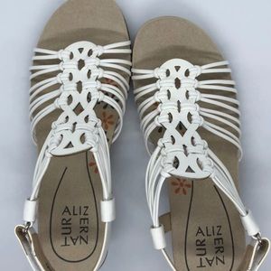 Women’s sandals/shoes - NEW with box